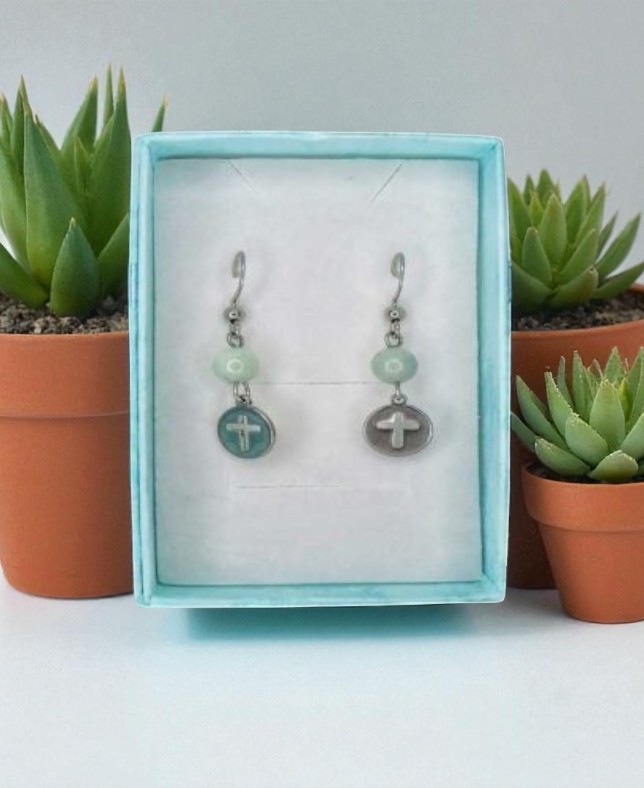 Energia Celeste: Orecchini in Pietra Naturale per il Benessere Spirituale - Acquamarina