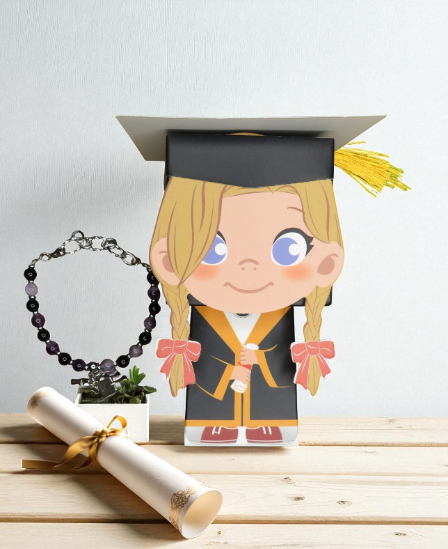 Bomboniera di Laurea: Eleganza Personalizzata con Bracciale e Scatolina - Lei