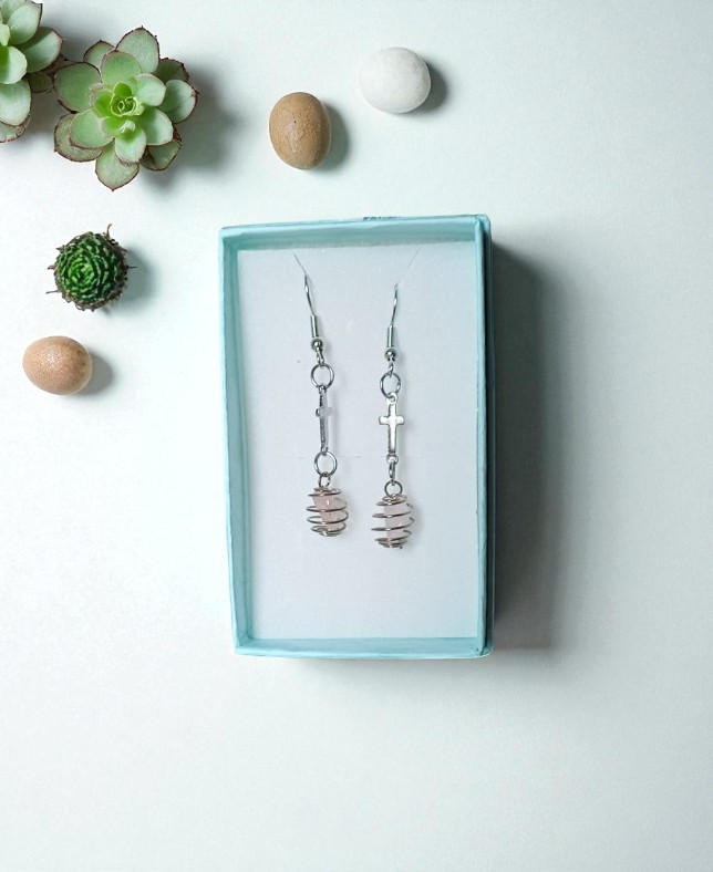 Ali di Luce: Orecchini Angelici con Pietre Naturale - Quarzo Rosa