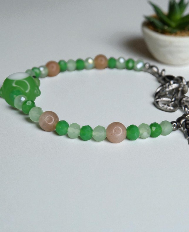 Bracciale Incantato: La Magia di Tiana