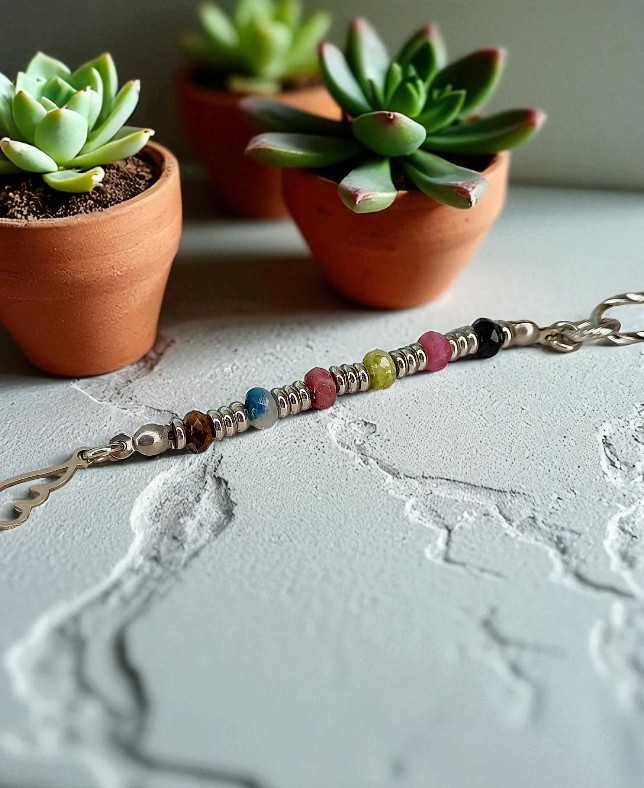 Bracciale dell'Arcangelo Michele con Tormalina Multicolor: Armonia e Potere Divino - immagine 2