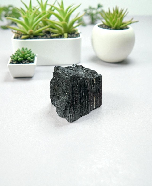 Tormalina nera