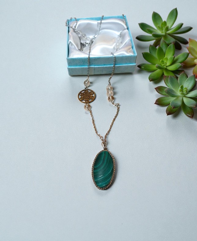 Collana Spiritual Balance – Malachite, Quarzo Ialino e Cubo di Metatron