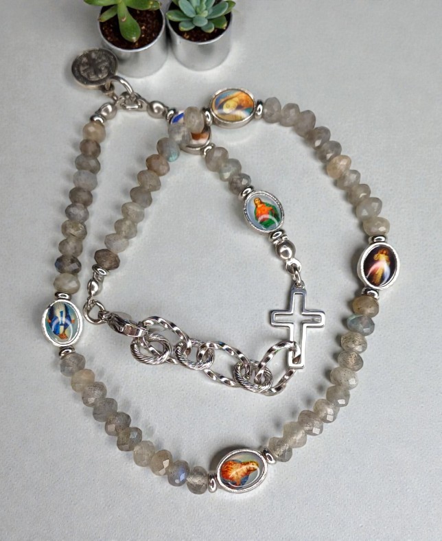 Bracciale Rosario in Labradorite – Protezione, Intuizione e Luce Interiore