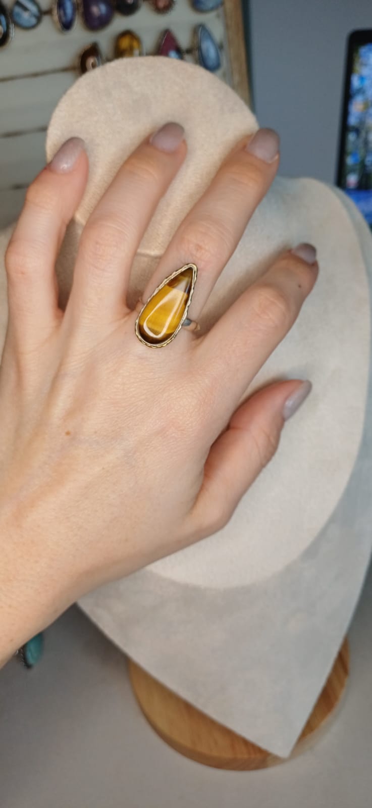 Anello Collezione Vintage con Occhio di Tigre – Forza e Protezione - immagine 2