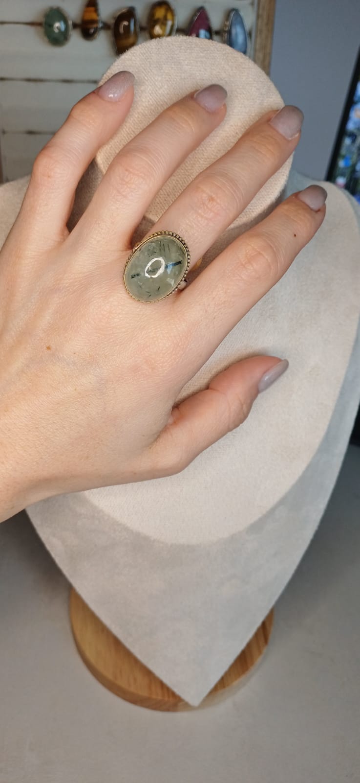 Anello Collezione Vintage con Prehnite – Sogno di Primavera - immagine 2
