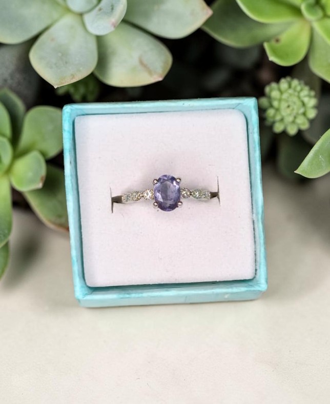 Anello Royal – Fluorite Naturale | Chiarezza Mentale e Armonia dei Pensieri