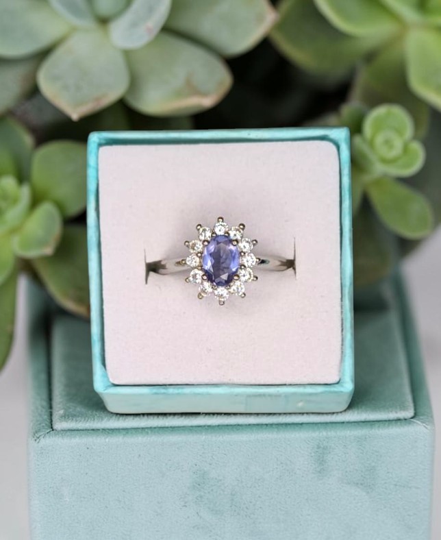 Anello Royal – Fluorite Naturale | Chiarezza Mentale e Armonia dei Pensieri
