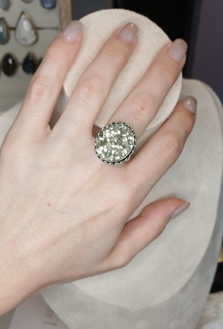 Anello Modello Vintage con Pirite - Bagliore Solare - immagine 2