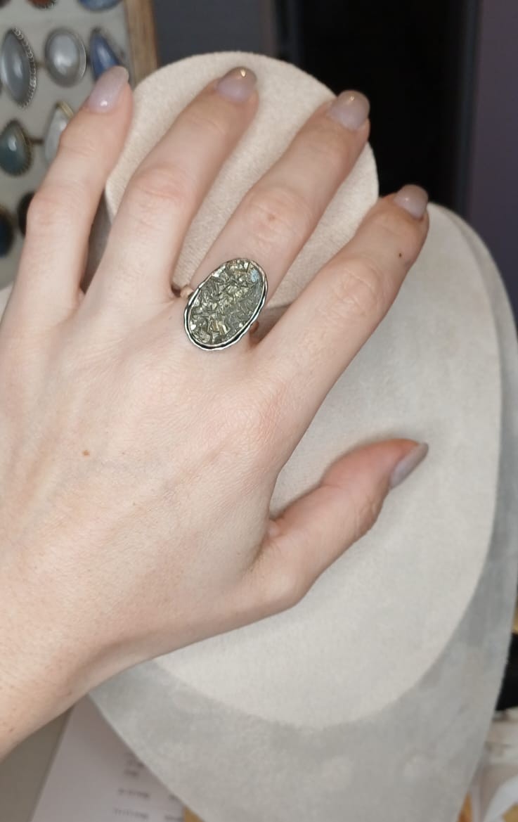 Anello Modello Vintage con Pirite - Bagliore Solare - immagine 2