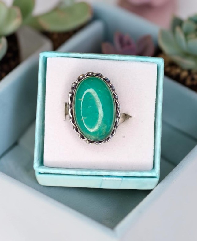 Anello Modello Vintage con Crisoprasio