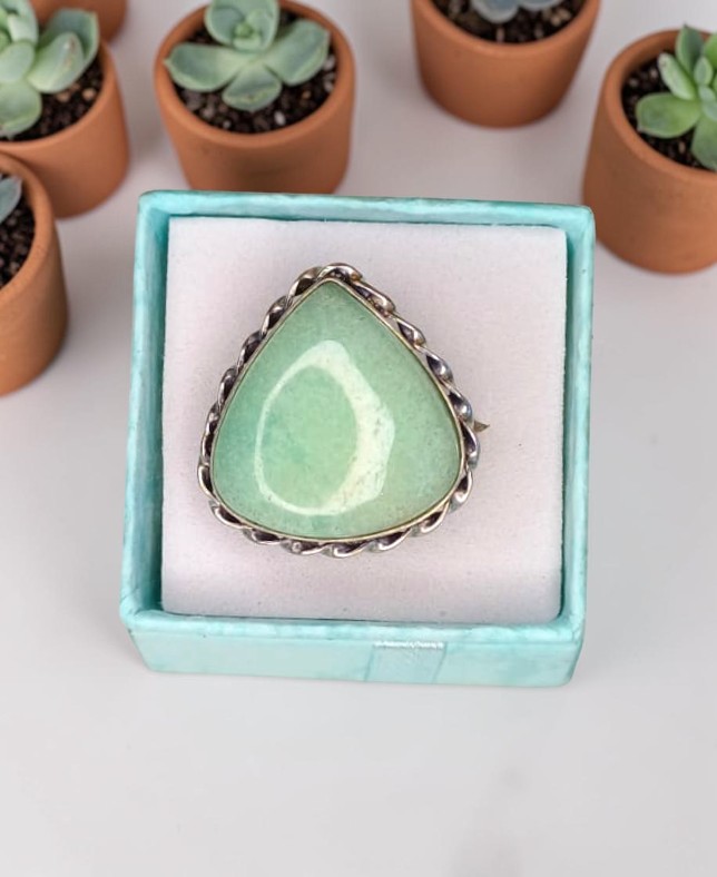 Anello Modello Vintage con Crisoprasio