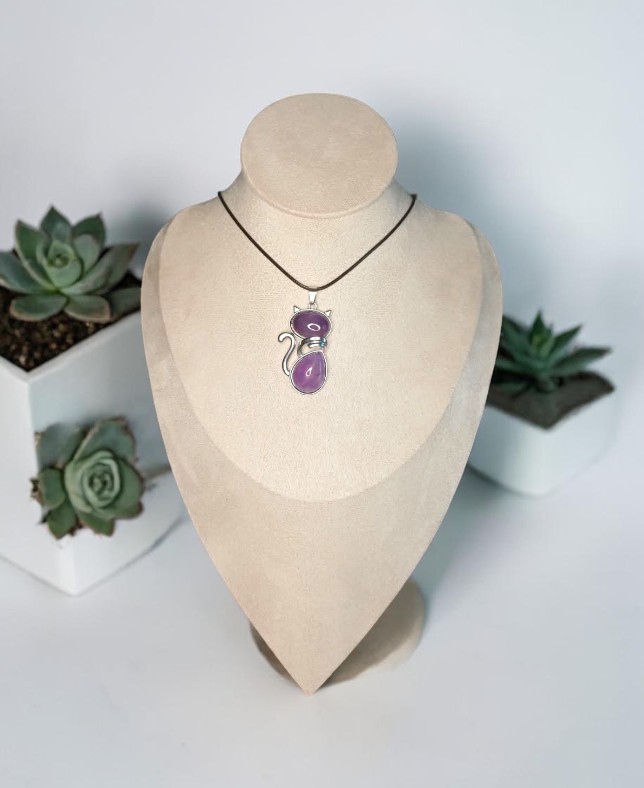 Collana "Gatto Guardiano" in Ametista Naturale - immagine 2