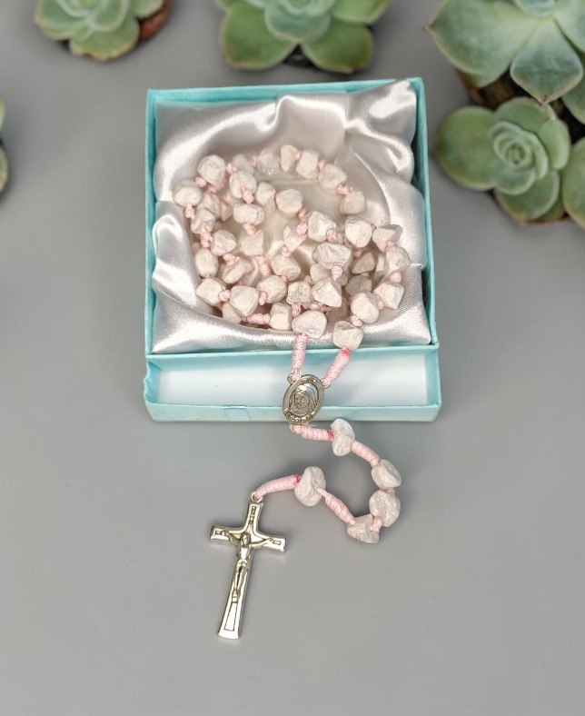 Rosario in Pietre Originali del Monte Križevac a Medjugorje – Corda Rosa Tenerezza
