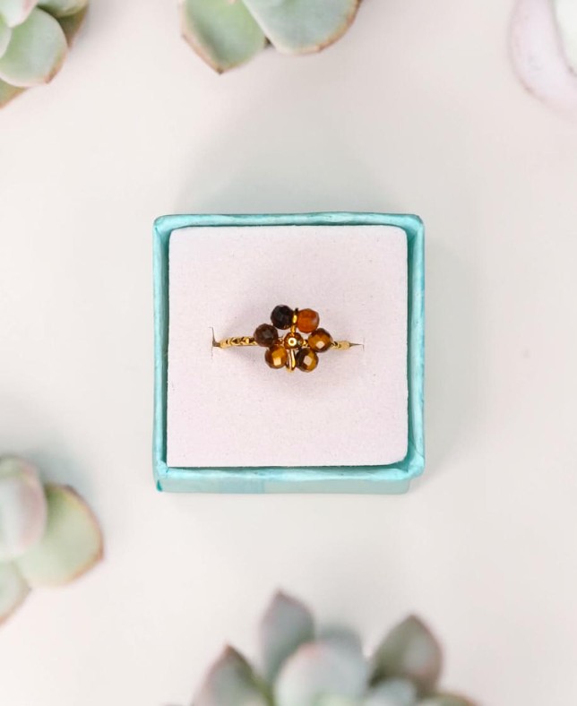 Anello "Sguardo di Tigre" – Fiore in Occhio di Tigre
