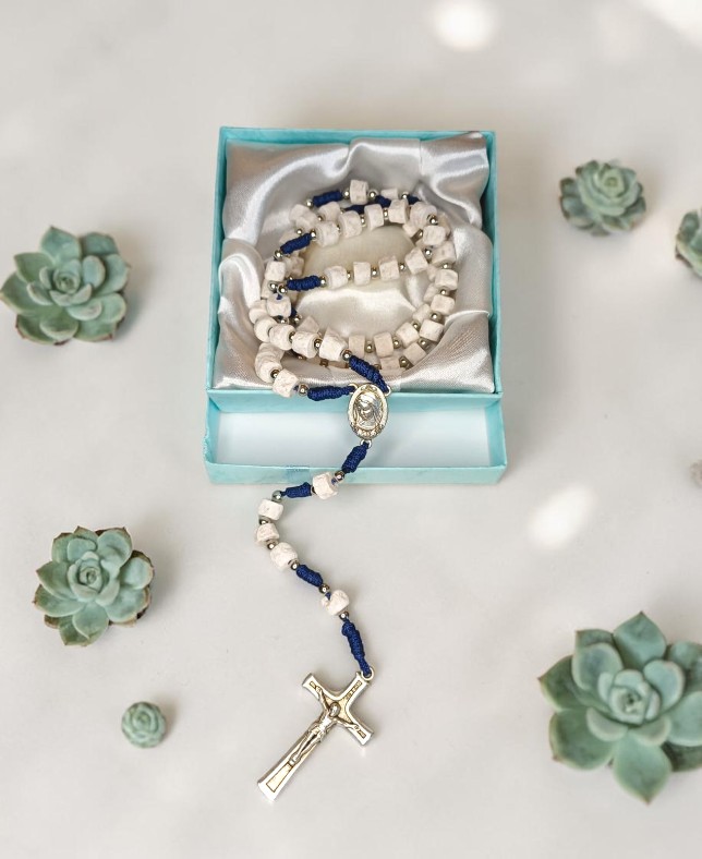 Rosario in Pietre Originali del Monte Križevac a Medjugorje – Corda Blu Maria
