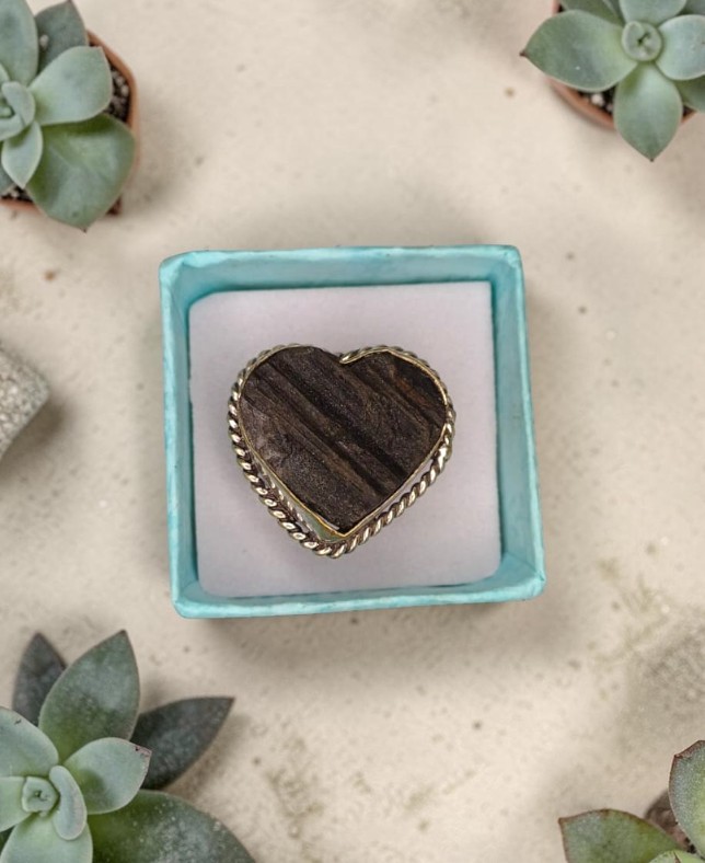 Anello Vintage "Cuore Protetto" in Tormalina Naturale ( Numero 4 )